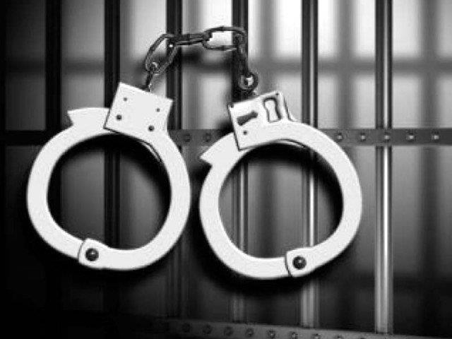 Police arrest three private financers (mafia) in Baramaulla